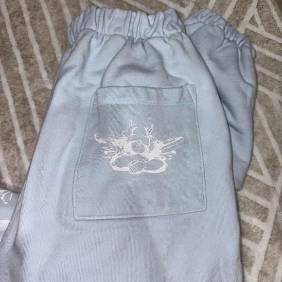 NWOT BOYS LIE SWEATSUIT🩵🤍 - Picture 3 of 5